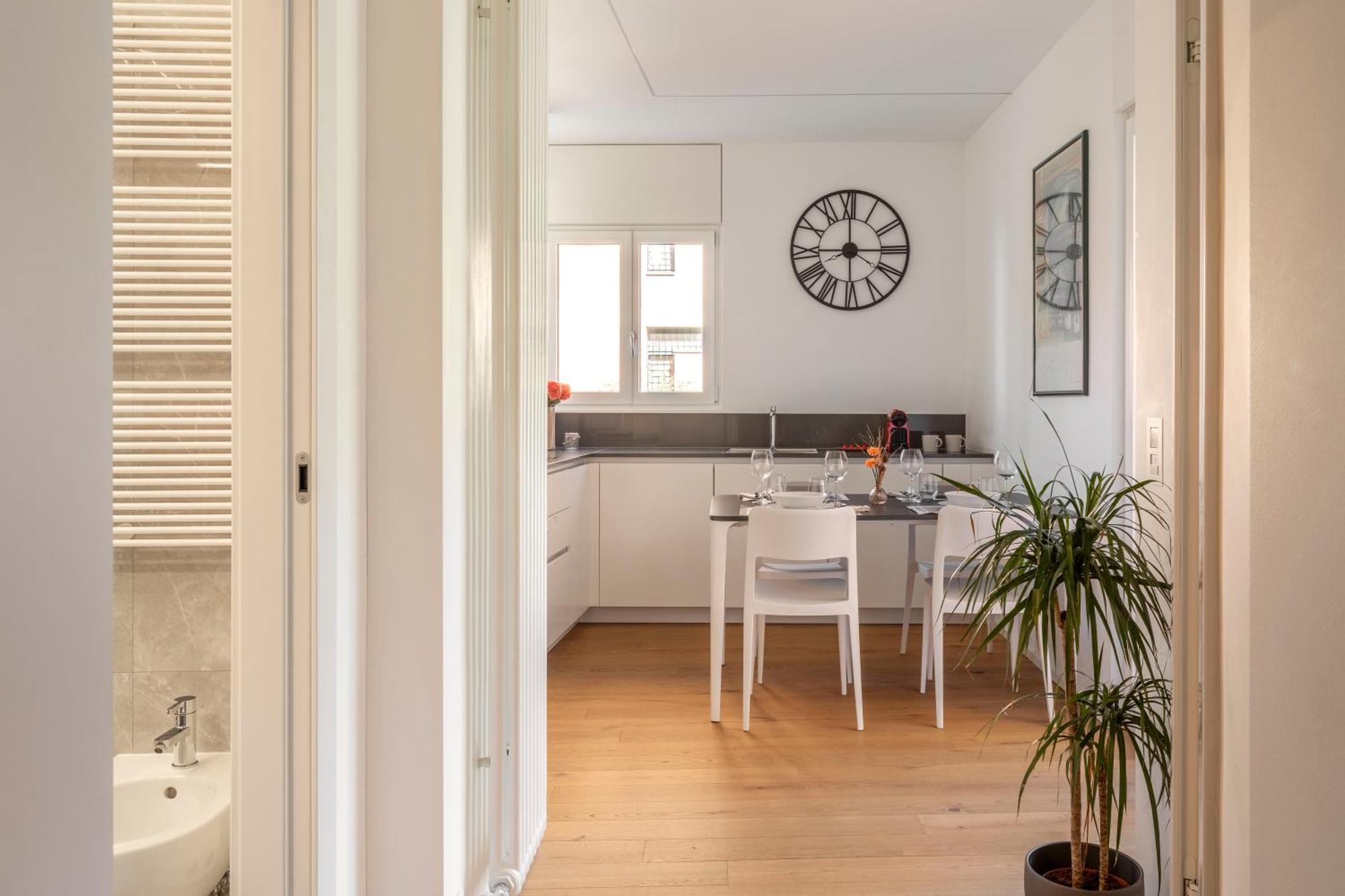 Lake Modern Suites - Free Parking Lugano Luaran gambar