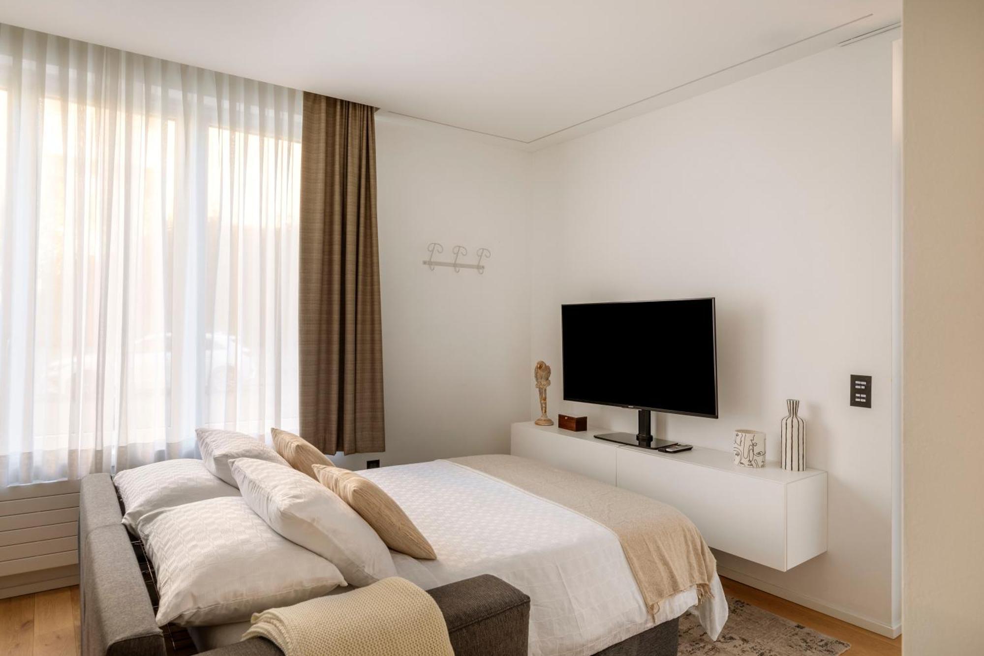 Lake Modern Suites - Free Parking Lugano Luaran gambar