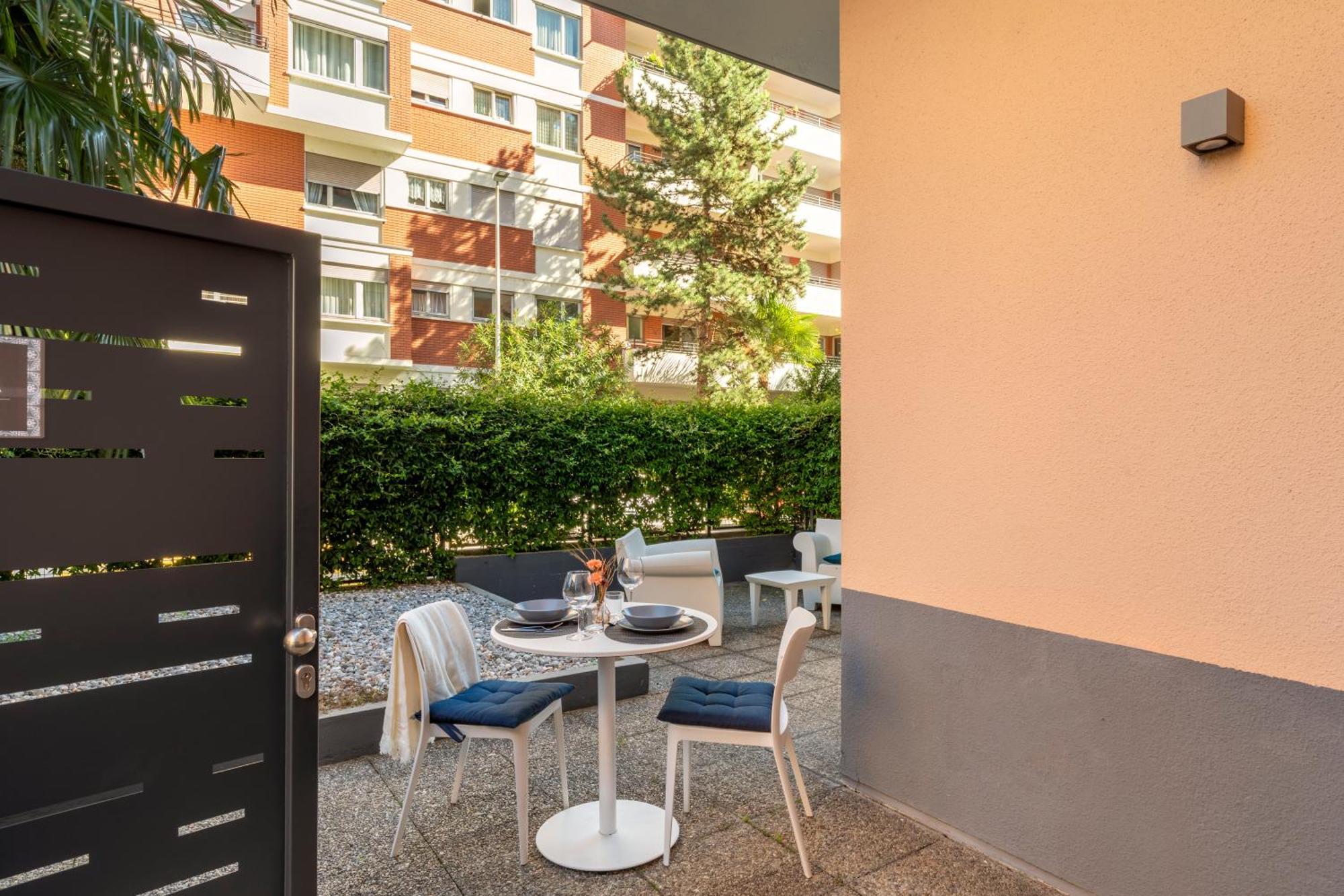 Lake Modern Suites - Free Parking Lugano Luaran gambar